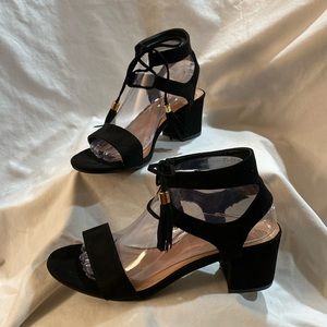 TRENDSup Collection ~ Women’s Black Size 9 Strappy Heels Shoes ~ Darcie 22